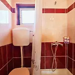 Crljen Brodarica (Sibenik-Knin)