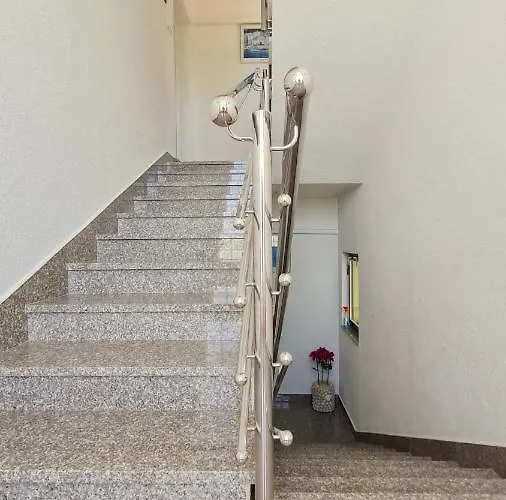 Crljen Brodarica (Sibenik-Knin)